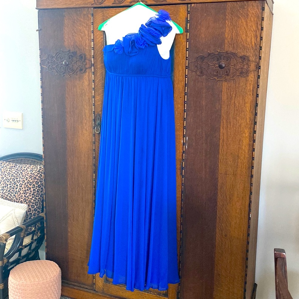 Formal gown. Royal blue. Empire waist size 8.